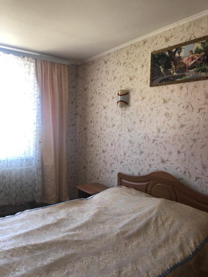 Садиба Диво Квітка Татарив Екстериор снимка