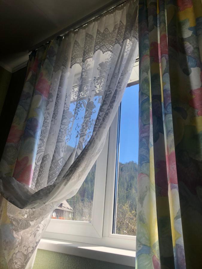 Садиба Диво Квітка Татарив Екстериор снимка